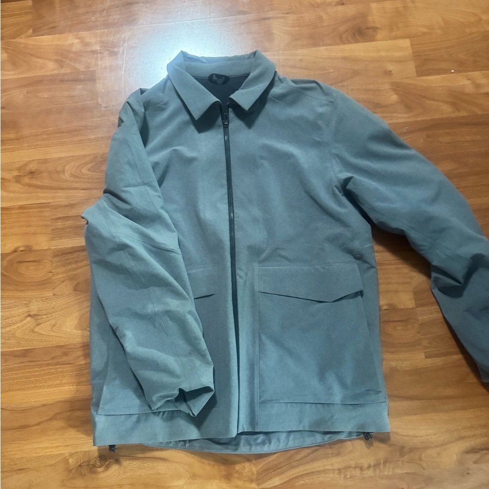 Lululemon men’s jacket